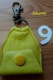 Keyring leather and with pressure yellow